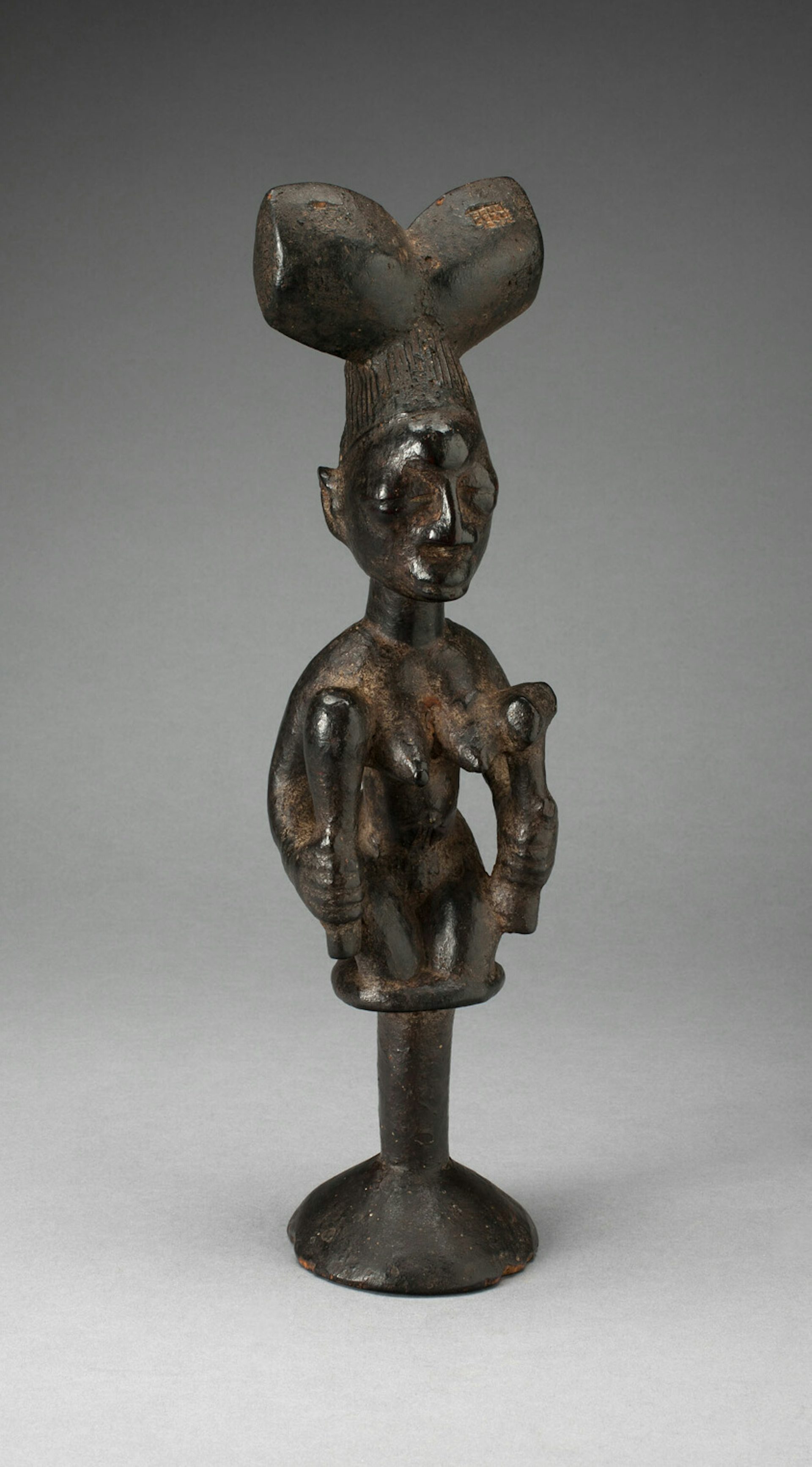 Ose Sango or Sango Dance Staff by Workshop of Abogunde of Ede (c. late 19th century).