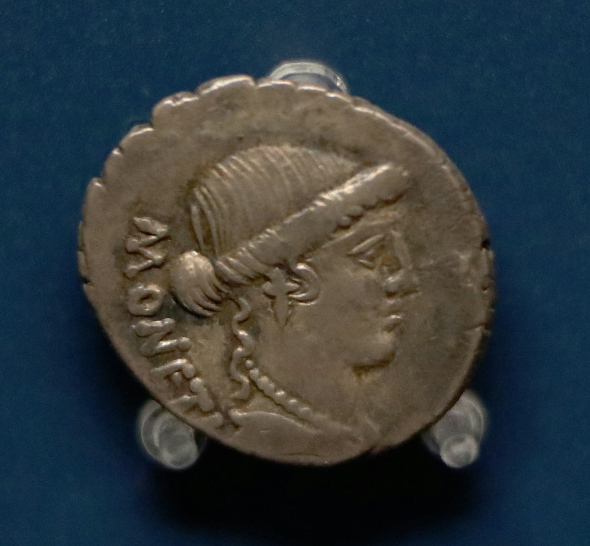 Obverse of a Roman denarius showing Juno Moneta