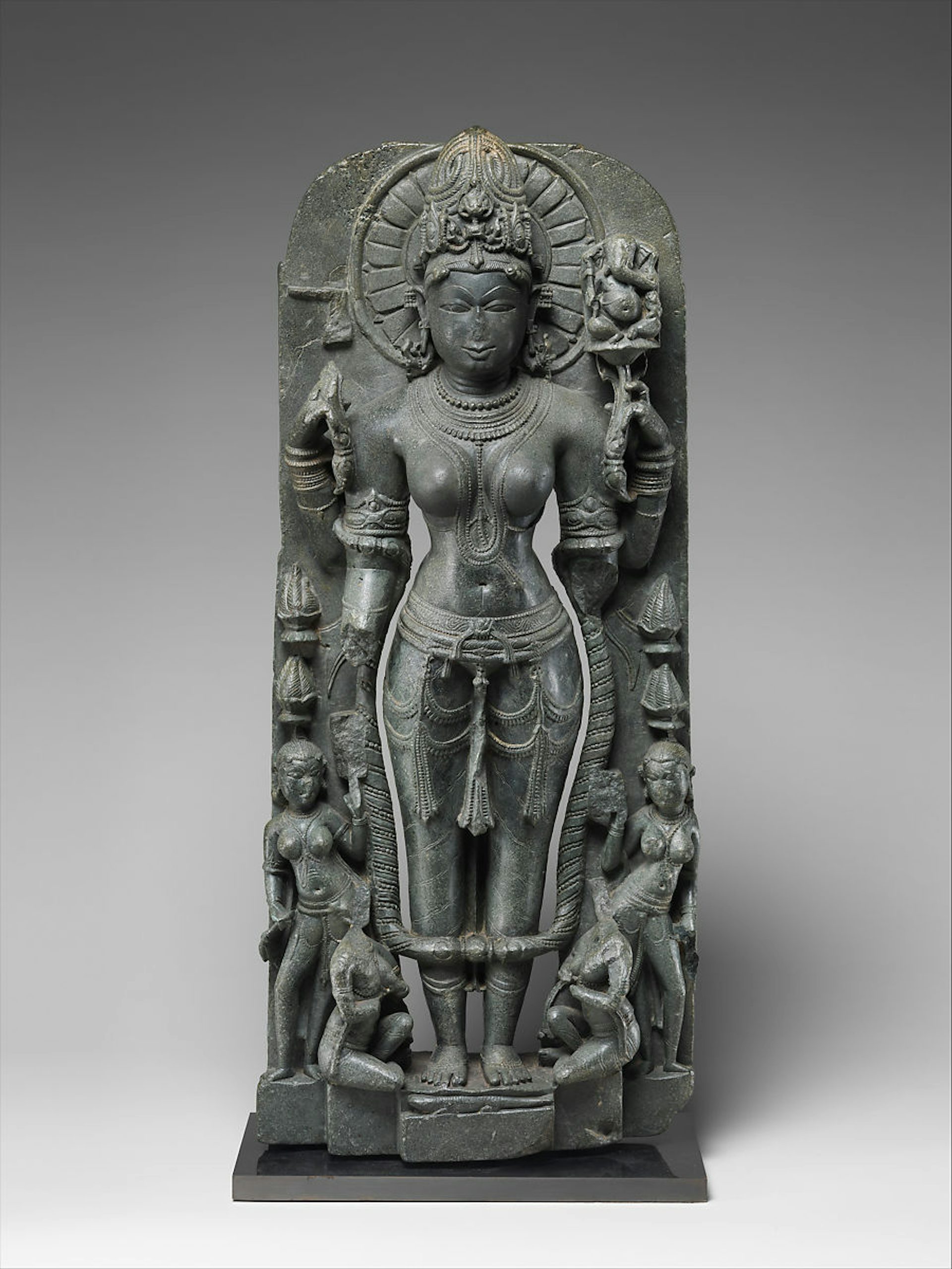 Phyllite statue of Gauri-Parvati. Pala dynasty, ca. tenth century CE.